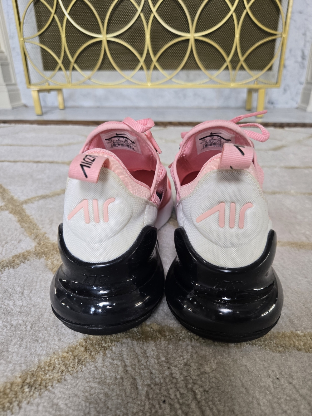 Nike Air Max 270 GS 'Bleached Coral' Pink/Black Running Shoes - Picture 4 of 9